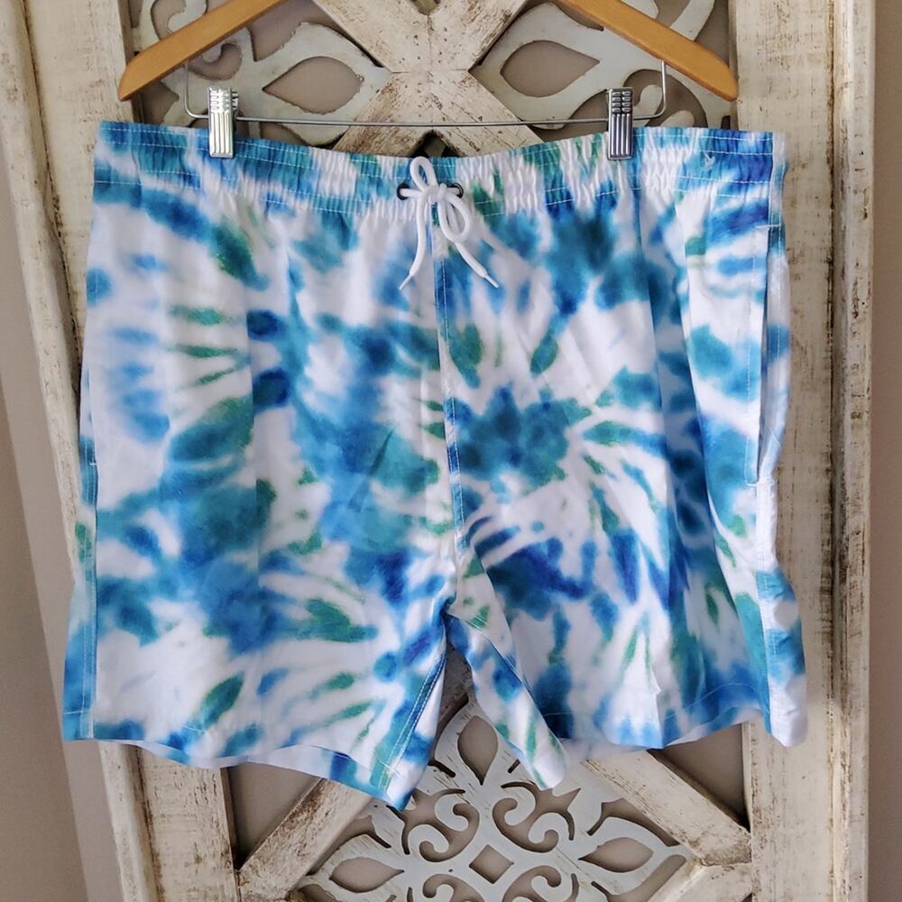 New Trunks Men's 7” Swim Shorts in Green Blue Tie Dye